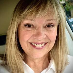 Meet your Posher, Teri